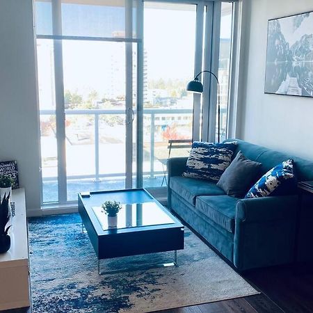 360º Rooftop Patio Views. Your-Home-Away-From-Home นอร์ทแวนคูเวอร์ ภายนอก รูปภาพ